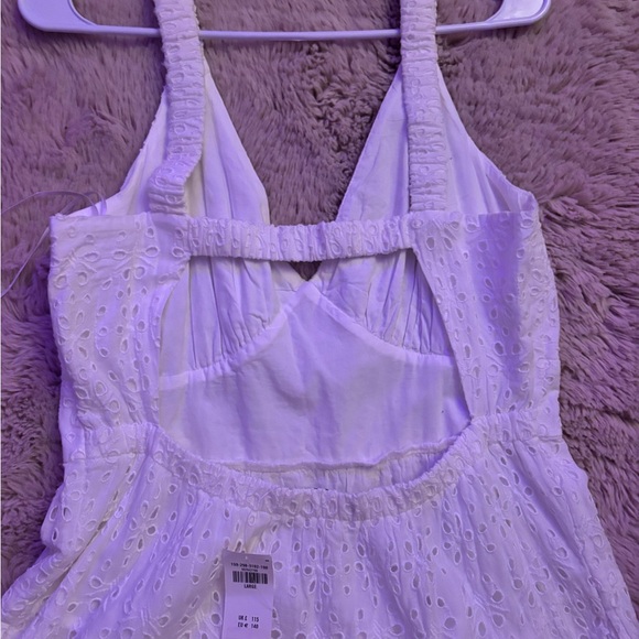Abercrombie & Fitch Dresses & Skirts - NWT* Abercrombie & Fitch White Eyelet Maxi Dress! 👗